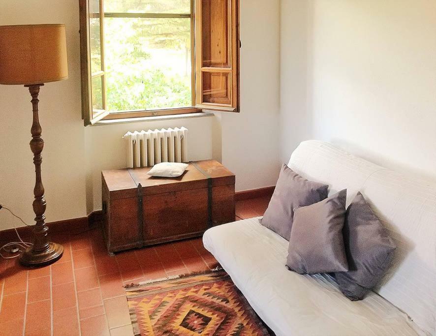 Stunning Country House Overlooking Tuscany Hills Lorenzana المظهر الخارجي الصورة
