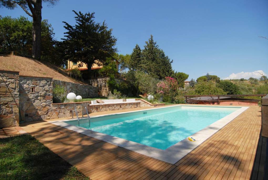Stunning Country House Overlooking Tuscany Hills Lorenzana المظهر الخارجي الصورة
