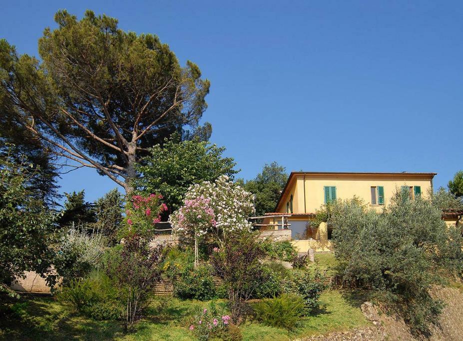 Stunning Country House Overlooking Tuscany Hills Lorenzana المظهر الخارجي الصورة